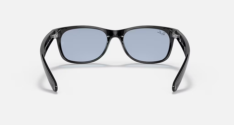 Ray-Ban New Wayfarer Unisex Lifestyle Sunglasses